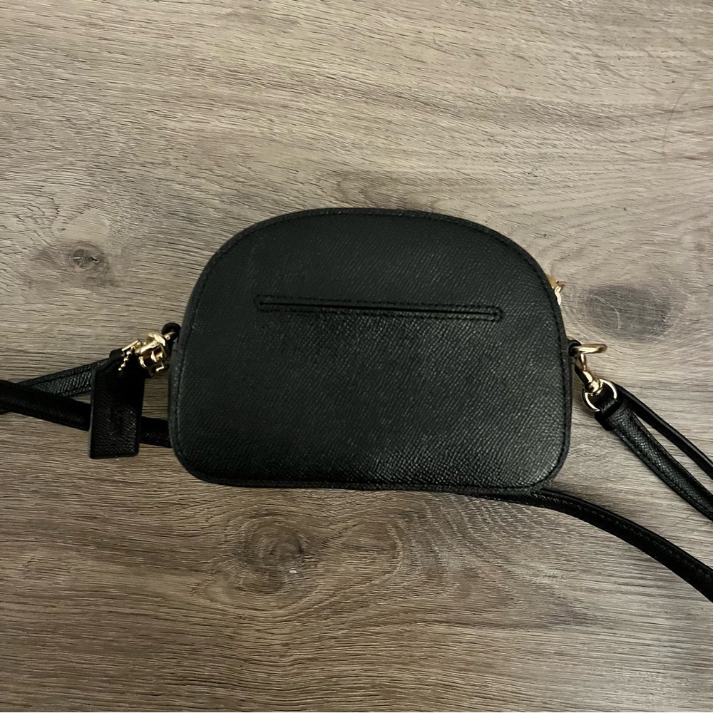 Coach Black Leather Crossbody Camera Bag - Picture 4 of 10